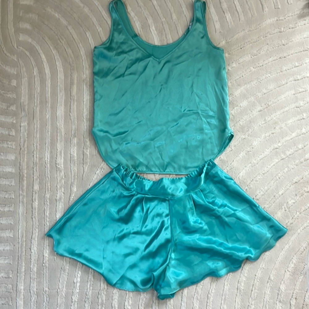 Partners Mervyns vintage pajamas set